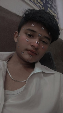 Prince, 19, India