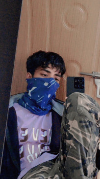 Wiz Wizzy, 21, India