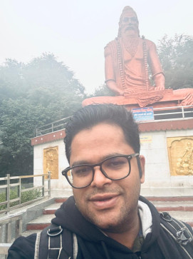 Harinarayan Shukla, 35, India