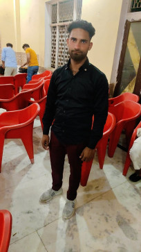 Faisal, 25, India