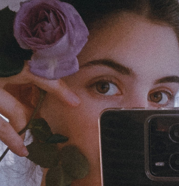 Brunette Girl, 19, Romania