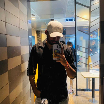 Ayush, 21, India