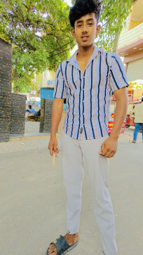 Shivam Kumar, 20, India
