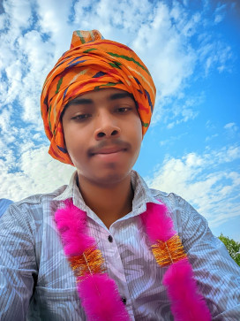 Raj, 21, India