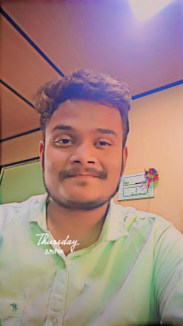 Vikky, 24, India
