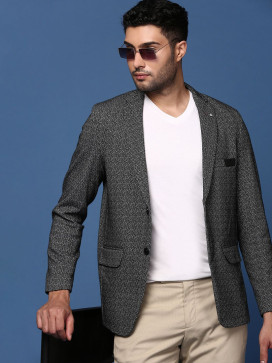 Akhil, 35, India