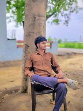 Akku, 19, India