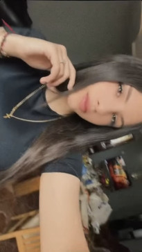 Rebecca, 18, Romania