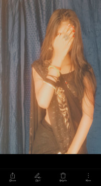 Kaniska, 19, India