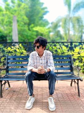 Mustaeen Mulla, 19, India