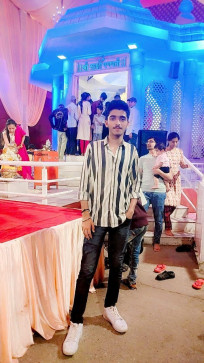 Aakash Pawar, 18, India