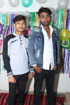 Dev Kushvaha, 18, India