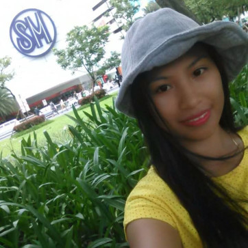 Lovely, 20, Philippines