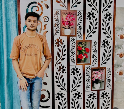Harshit, 18, India