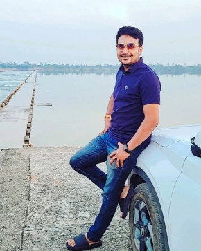 Gulshan Dhanjal, 34, India