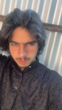 Imuneebx, 19, India