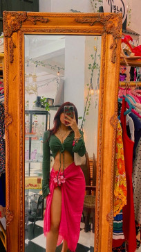Luna, 19, Mauritius