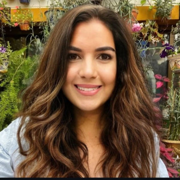Vivian, 37, United States