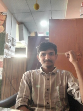 Manit, 21, India