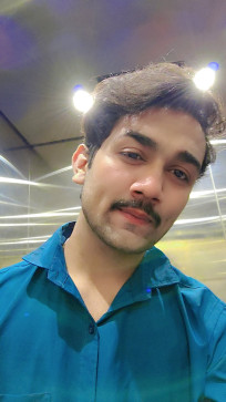 Hitu, 21, India