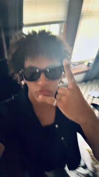 BoyfriendMaterial, 18, United States