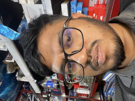 Kaisar Hamid, 22, Qatar