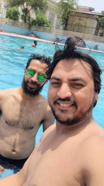 Robin, 20, India