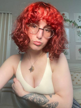 Katie, 25, United States