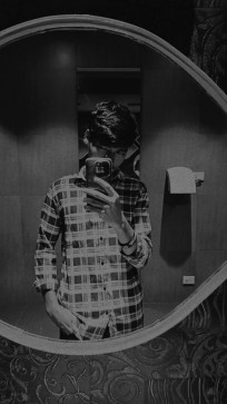 Aksh, 19, India