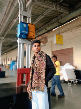 Royal, 20, India