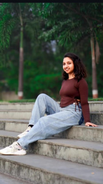 Pooja, 18, India
