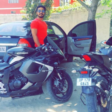 Shivam, 25, India