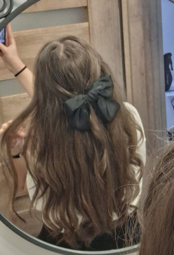 Sabrina, 19, United Kingdom