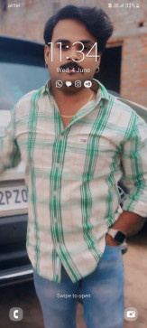 Brronie, 24, India