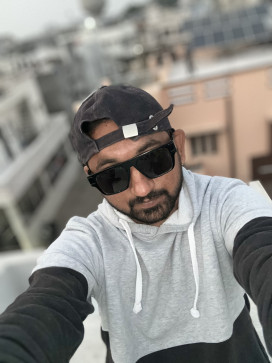 Hiren Savani, 29, India