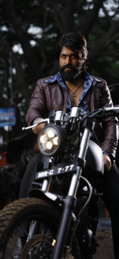 Mann, 22, India