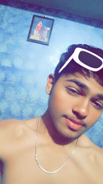 Varun, 19, India