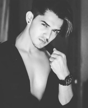 Shh Hsh, 23, India