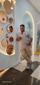 Arose Khan, 33, India
