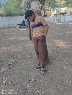 Aditya Raghuwanshi, 18, India