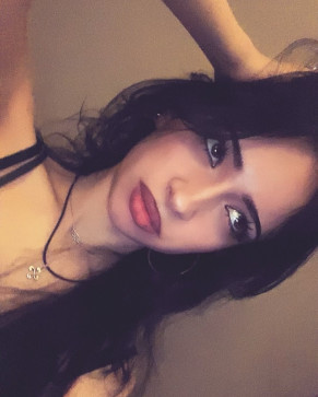 Natasha, 18, Australia