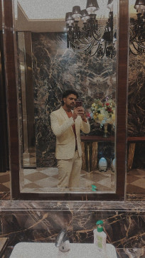 Akshat, 18, India