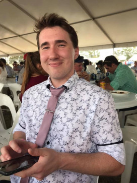 Guy, 33, Australia