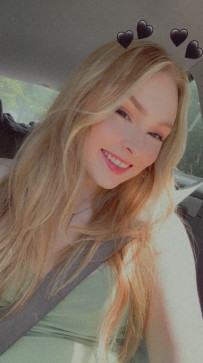 Stella Ashely, 28, United States