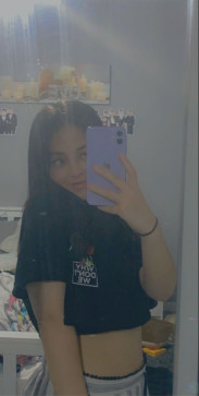 Kate, 18, United States