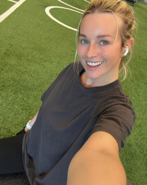 Amanda, 32, United States