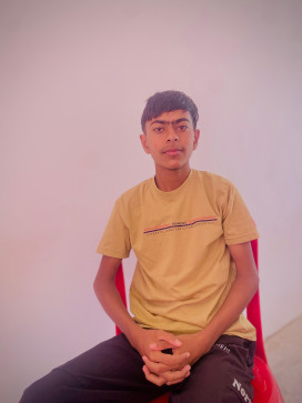 Aayush Raghav, 18, India