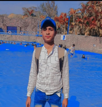 Samir, 19, India