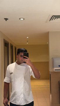 Rahul, 21, United Arab Emirates