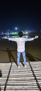 Asif Khan, 20, India